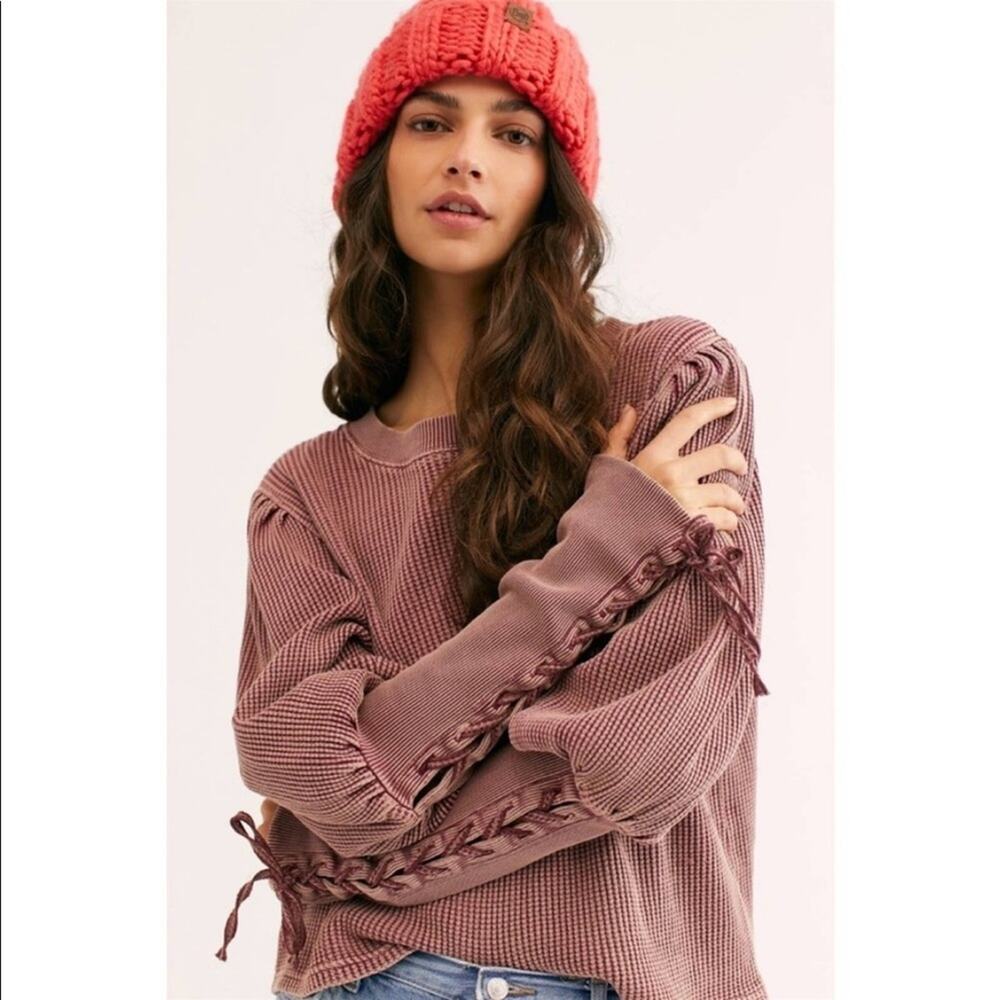 FREE PEOPLE Waffle Thermal Crew Medieval Lace Up Sleeves Pleated Shoulder XS - Picture 2 of 11